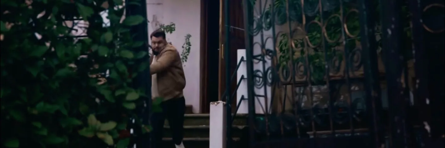 Кадр из 6 серии 1 сезона