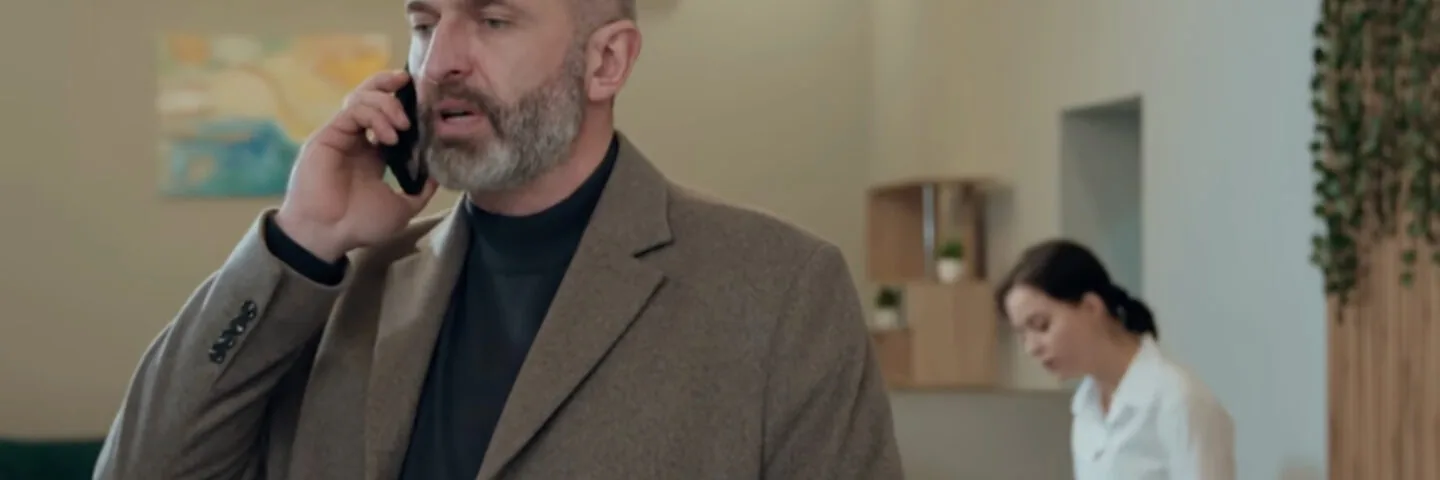 Кадр из 8 серии 1 сезона