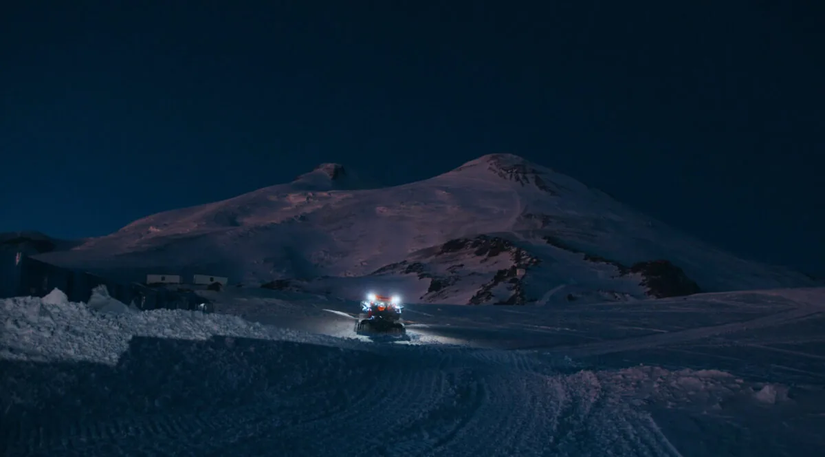 Момент из трейлера сериала Эльбрус